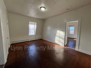 189 Exchange St in Pawtucket, RI - Building Photo - Building Photo