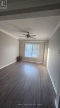 251-251 Bruce St in Oshawa, ON - Building Photo - Building Photo
