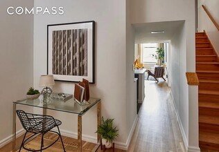 666 Greenwich St in New York, NY - Building Photo - Building Photo