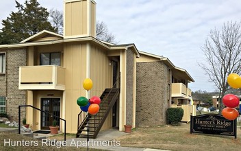 Hunters Ridge in Huntsville, AL - Building Photo - Building Photo