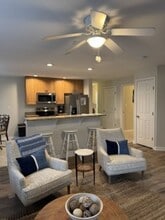 3350 Club Villas Dr in Southport, NC - Foto de edificio - Building Photo