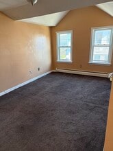 52 Adams St in Taunton, MA - Building Photo - Building Photo