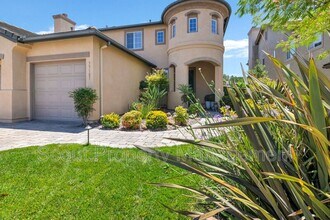 33181 Embassy Ave in Temecula, CA - Building Photo - Building Photo