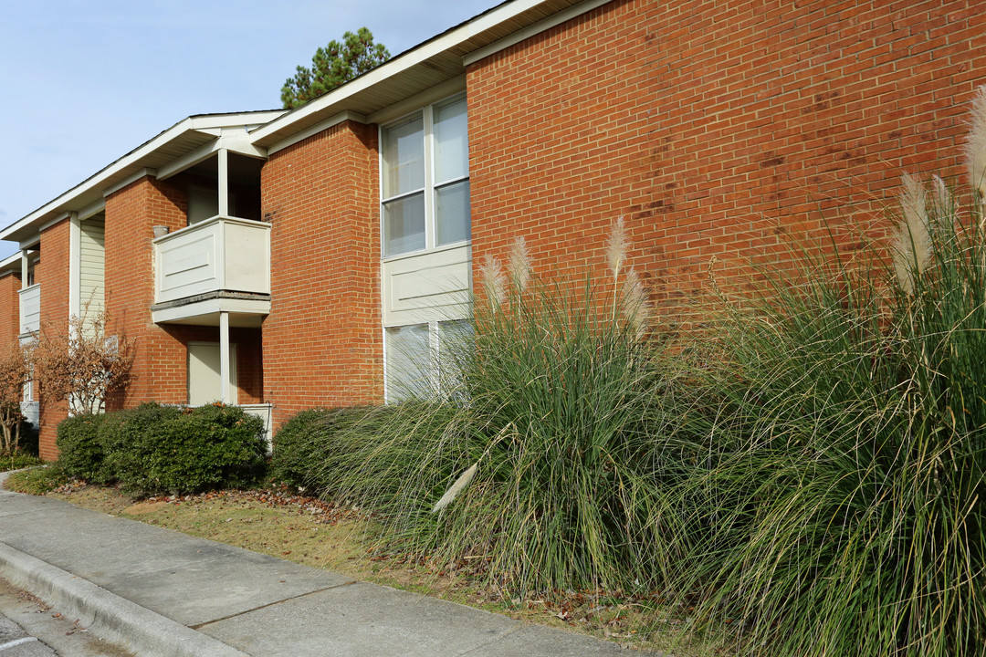 Pearl at Sun Valley in Center Point, AL - Foto de edificio