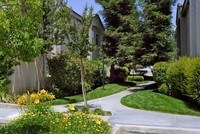 Villa Mondavi in Bakersfield, CA - Foto de edificio - Building Photo