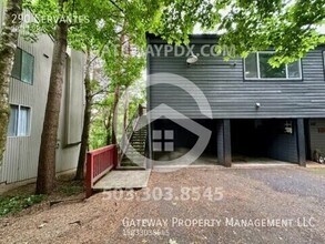 290 Cervantes in Lake Oswego, OR - Building Photo - Building Photo