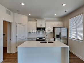 6307 W Calle Bilboa in Tucson, AZ - Building Photo - Building Photo