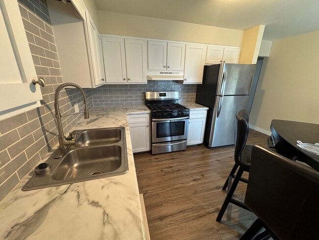 property at 2002 Andrew St SE