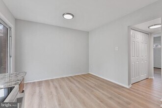 39 Heritage Ct in Annapolis, MD - Building Photo - Building Photo