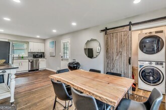 597 South Gordon Rd SW in Mableton, GA - Building Photo - Building Photo