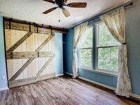 1937 Sagewood Ln photo'