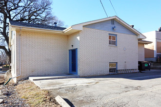 659 17th St in Des Moines, IA - Building Photo - Building Photo