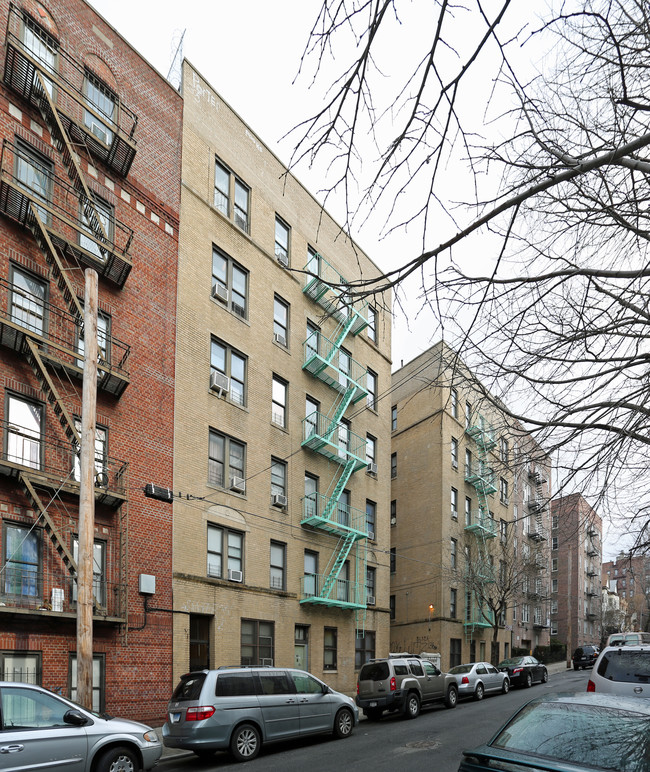 3195 Decatur Ave in Bronx, NY - Building Photo - Building Photo