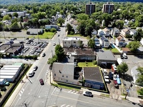 317-319 Richmond St in Plainfield, NJ - Building Photo - Building Photo