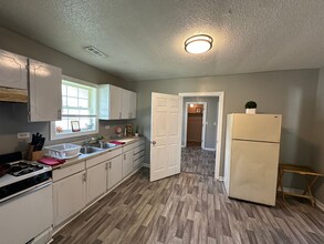 214 N King St in Gastonia, NC - Building Photo - Building Photo