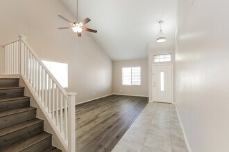 8502 W Luken Way in Tolleson, AZ - Building Photo - Building Photo