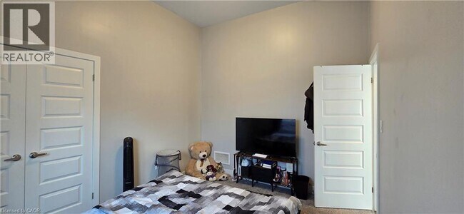 261 Cairn St in London, ON - Building Photo - Building Photo