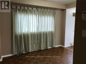 61 Cedar Dr in Toronto, ON - Building Photo - Building Photo