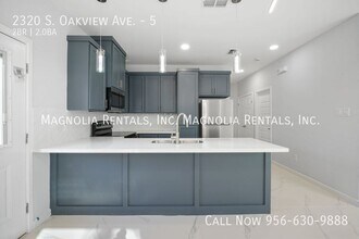2320 S Oakview Dr, Unit 5 in Edinburg, TX - Building Photo - Building Photo