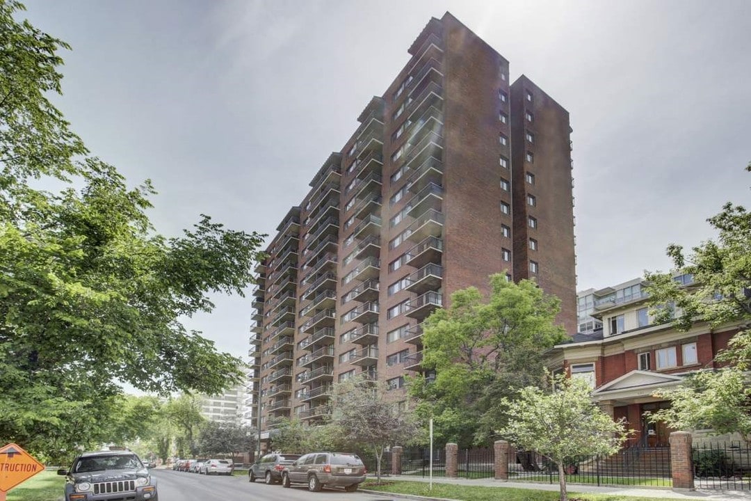 The Birkenshaw Apartments in Calgary, AB - Building Photo