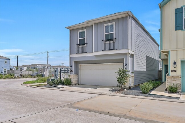 property at 2403 Bay Breeze Dr