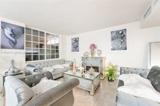 3900 W 11th Ave in Hialeah, FL - Building Photo - Building Photo