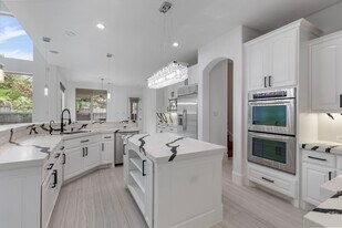 18 Player Vista Pl in The Woodlands, TX - Building Photo