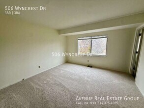 506 Wyncrest Dr in Ballwin, MO - Building Photo - Building Photo