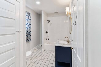 2054 Walton Wy in Augusta, GA - Building Photo - Building Photo