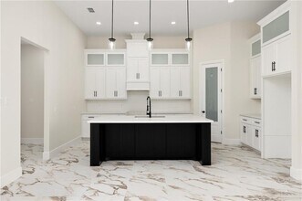 3209 E Rabbit Run Ave in Alton, TX - Building Photo - Building Photo