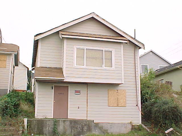 3206 Lomabard Ave SE in Everett, WA - Building Photo