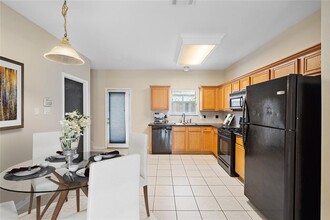 318 Plaza Del Sol Park in Houston, TX - Foto de edificio - Building Photo