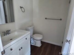 10 Cornelia St in Farmingdale, NY - Building Photo - Building Photo