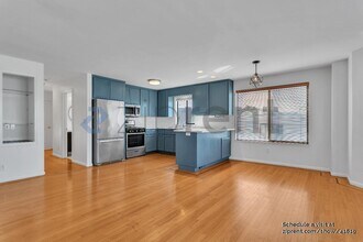 813 Meade Ave in San Francisco, CA - Building Photo - Building Photo