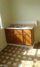 8205 S Throop St in Chicago, IL - Building Photo - Building Photo