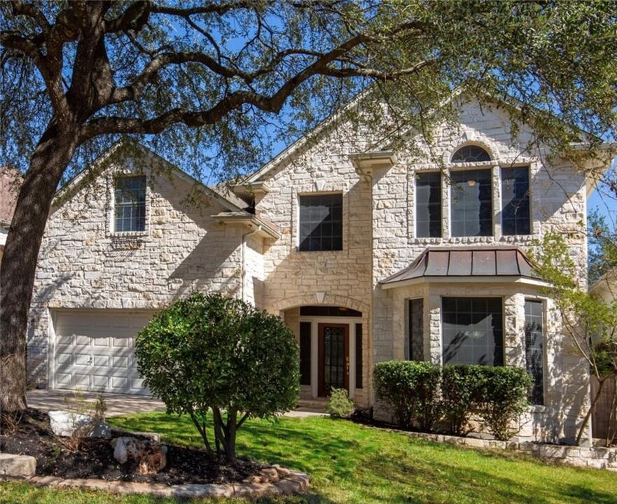 9413 Savannah Ridge Dr in Austin, TX - Building Photo