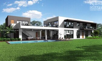 5800 Canal Dr in Greenacres, FL - Building Photo