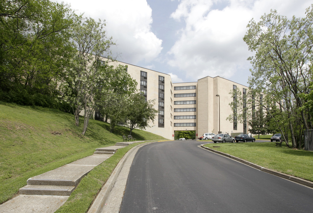 Hickory Hollow Towers in Antioch, TN - Building Photo