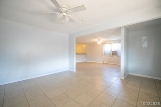 1028 Hooli Pl in Pearl City, HI - Building Photo - Building Photo