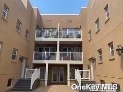 255 W Broadway-Unit -301 in Long Beach, NY - Building Photo
