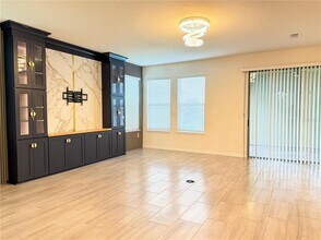 16128 Mangrove Rd in Oakland, FL - Building Photo - Building Photo