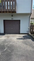 7760 W Almond Ct in Frankfort, IL - Building Photo