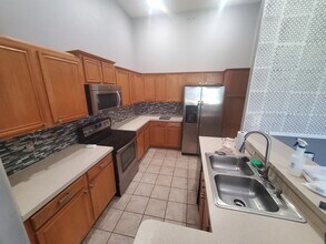 2120 Island Walk Dr in Orlando, FL - Building Photo - Building Photo