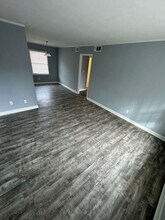 1045 W Meadow Dr in Lancaster, SC - Building Photo - Building Photo