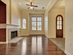 2009 Antone St in Austin, TX - Building Photo - Building Photo