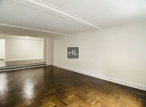 FLEX 3 BED IN MURRAY HILL in New York, NY - Building Photo - Building Photo