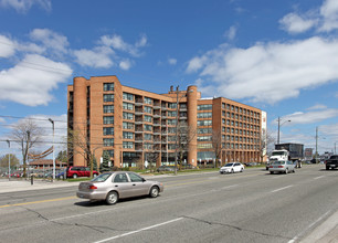 The Wexford in Toronto, ON - Building Photo - Building Photo