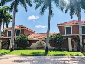 11750 St Andrews Place in Wellington, FL - Building Photo - Building Photo