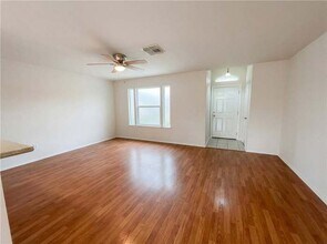 3201 Keltic Dr in Corpus Christi, TX - Building Photo - Building Photo