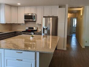 100 Ross Rd in Sedona, AZ - Building Photo - Building Photo